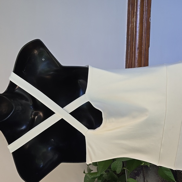 Aria Lattner Everyday Ivory Sleeveless Knit Jumpsuit Large - Picture 4 of 13